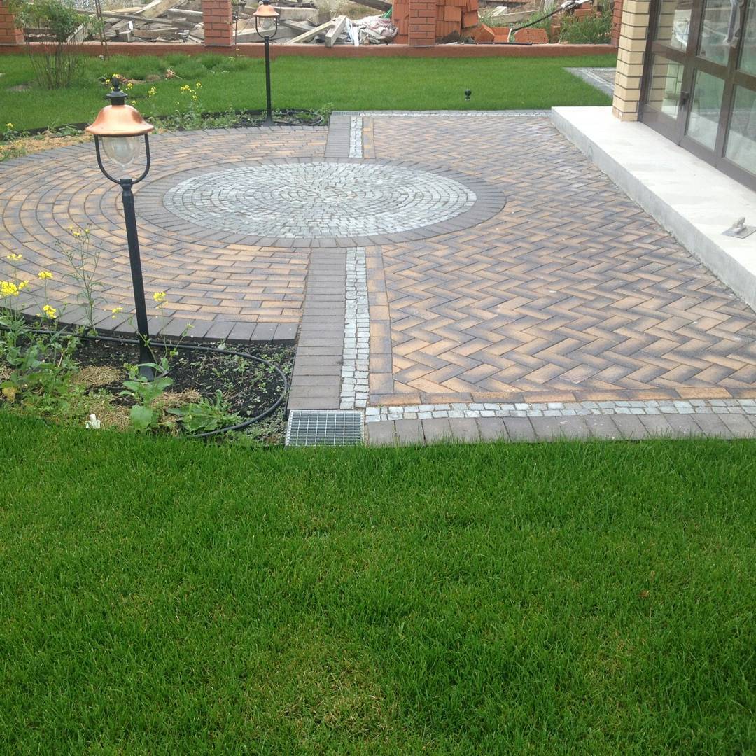 Укладка брусчатки