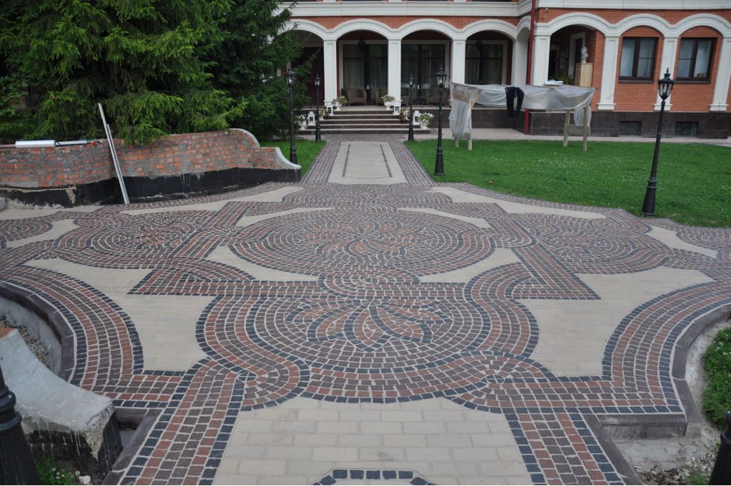 Укладка брусчатки