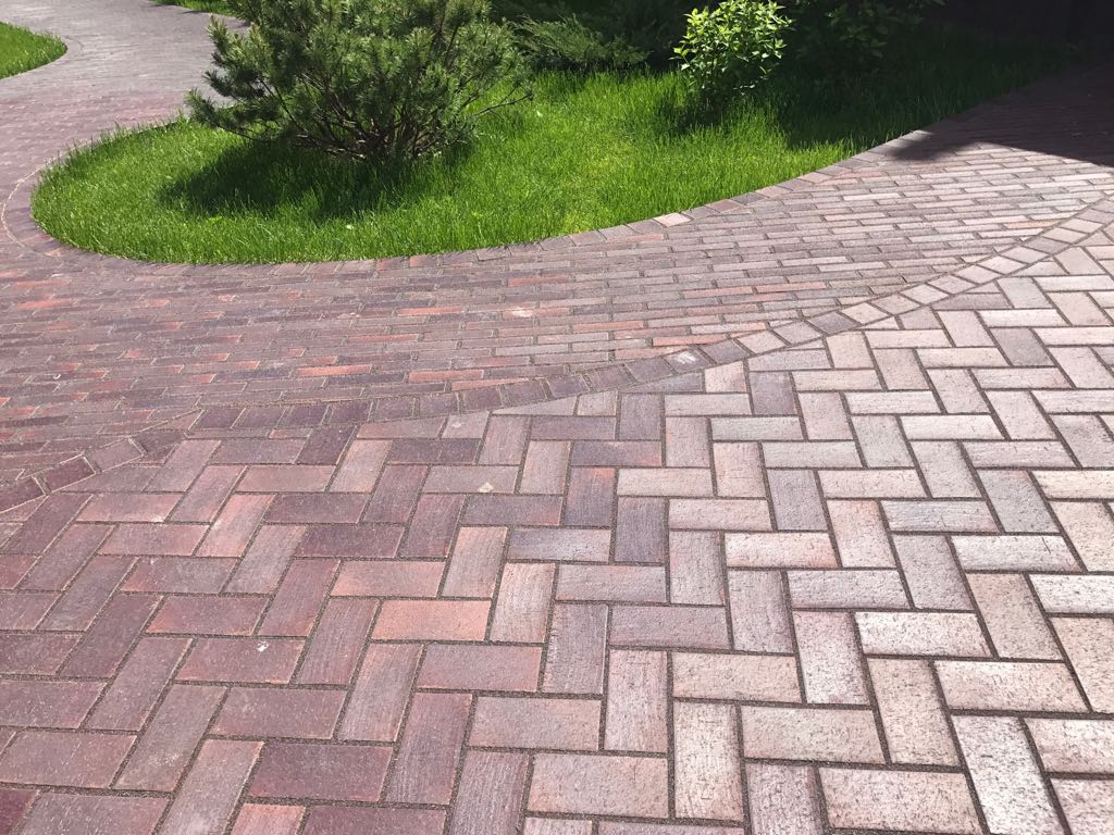 Укладка брусчатки