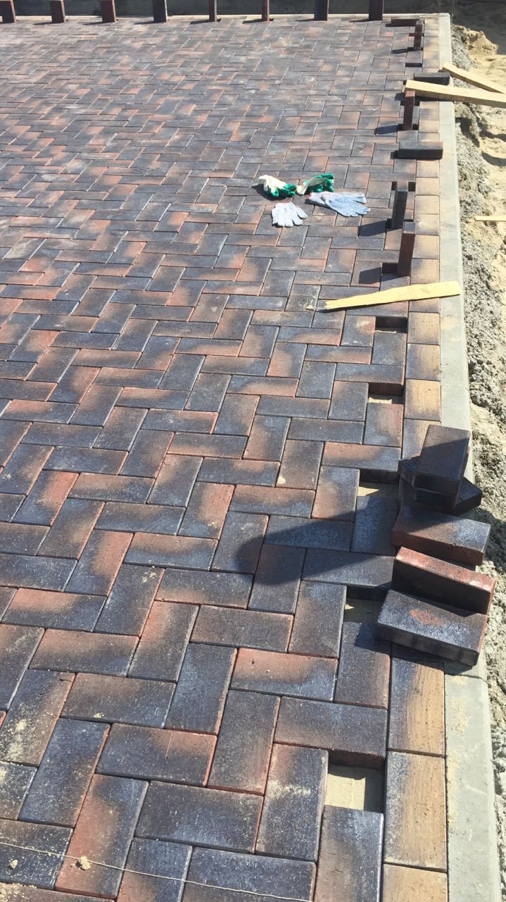 Укладка брусчатки