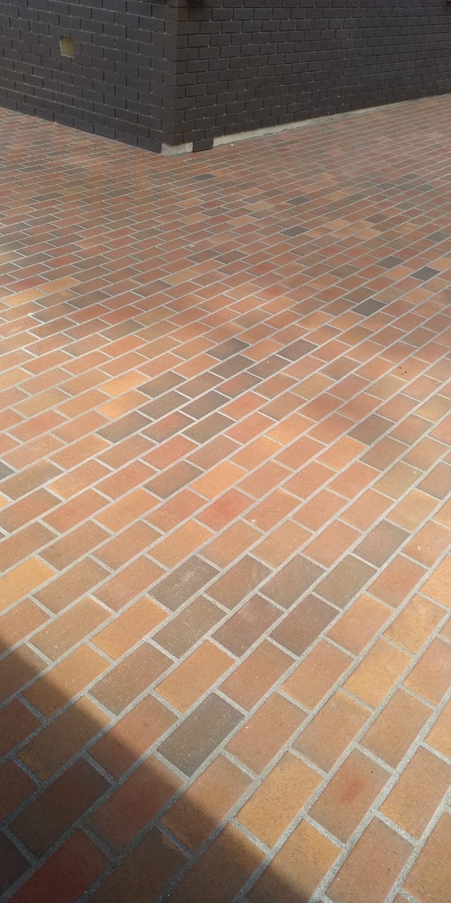 Укладка брусчатки