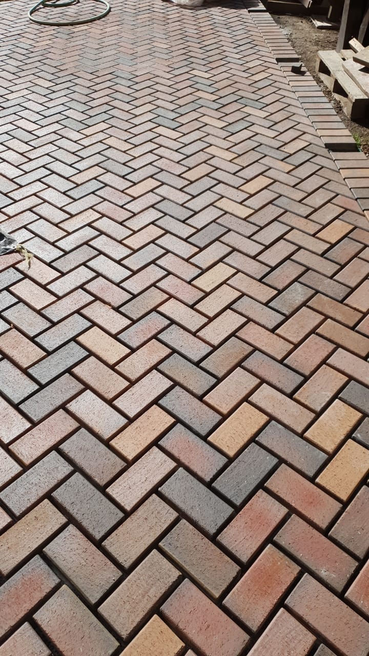 Укладка брусчатки