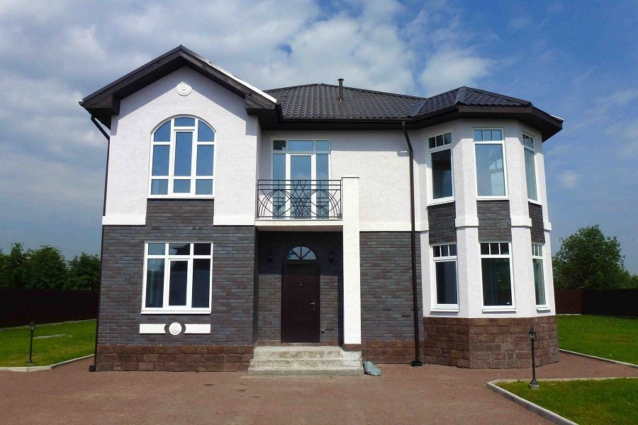 Монтаж фасадного декора