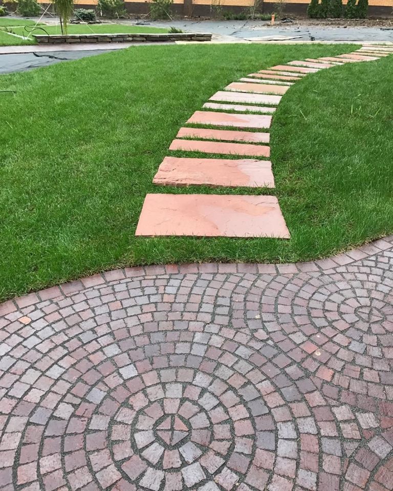 Укладка брусчатки