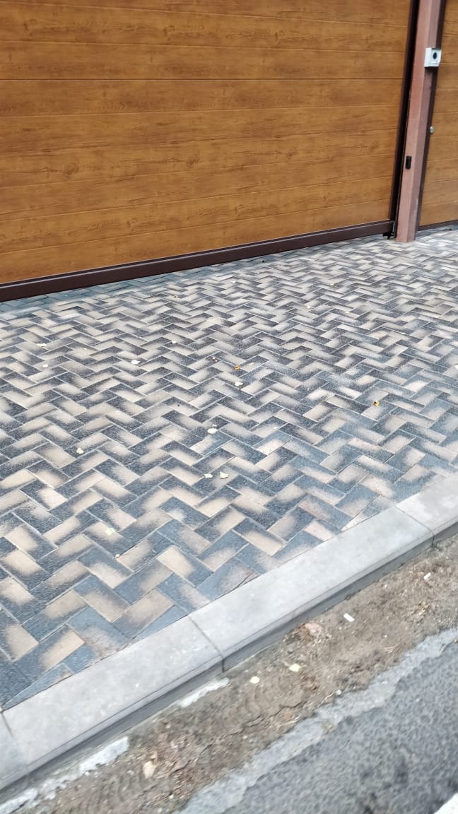 Укладка брусчатки