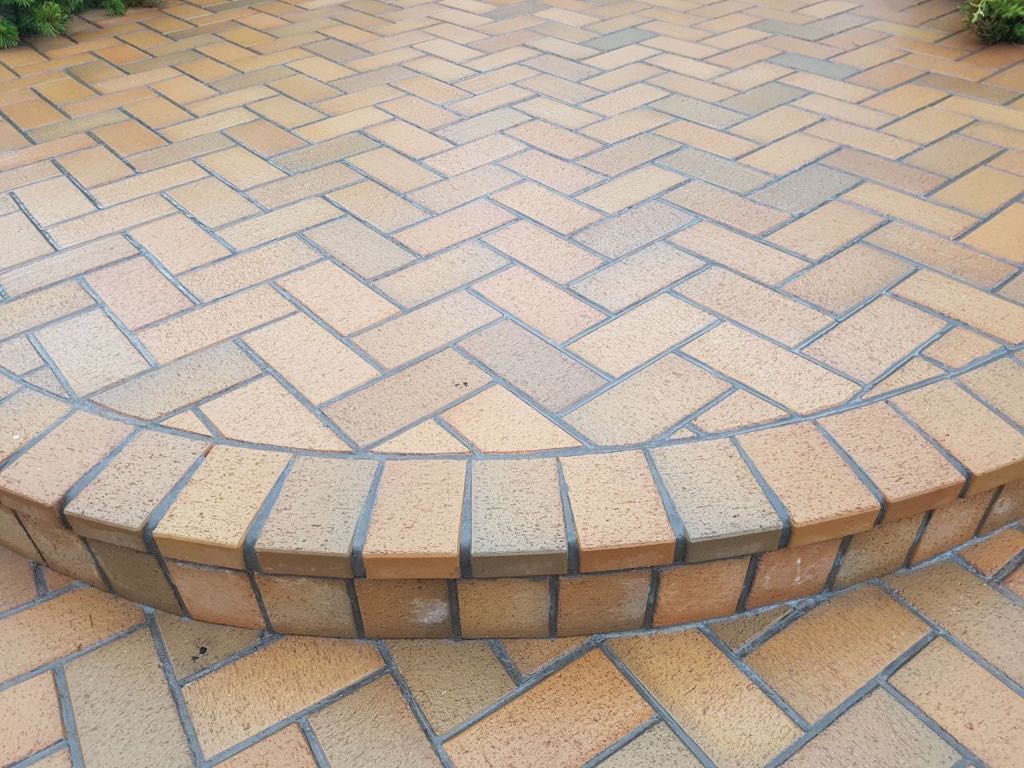 Укладка брусчатки