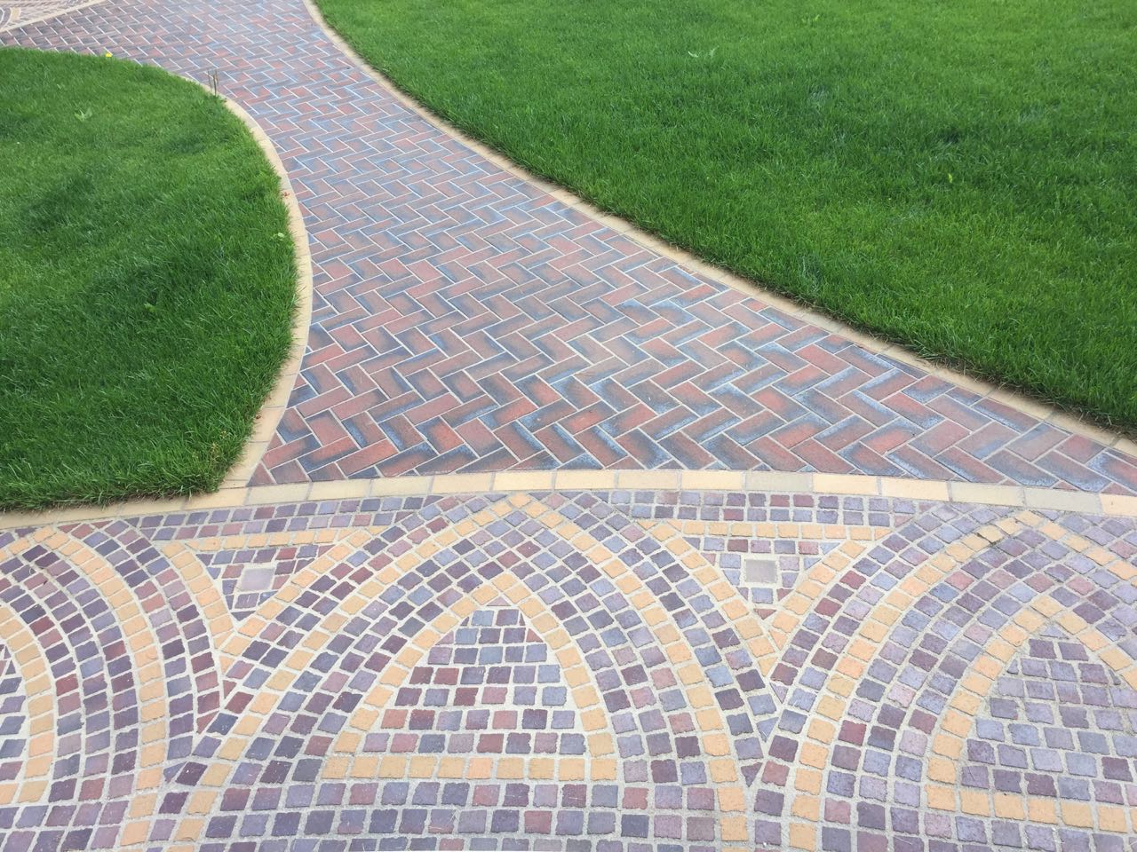 Укладка брусчатки