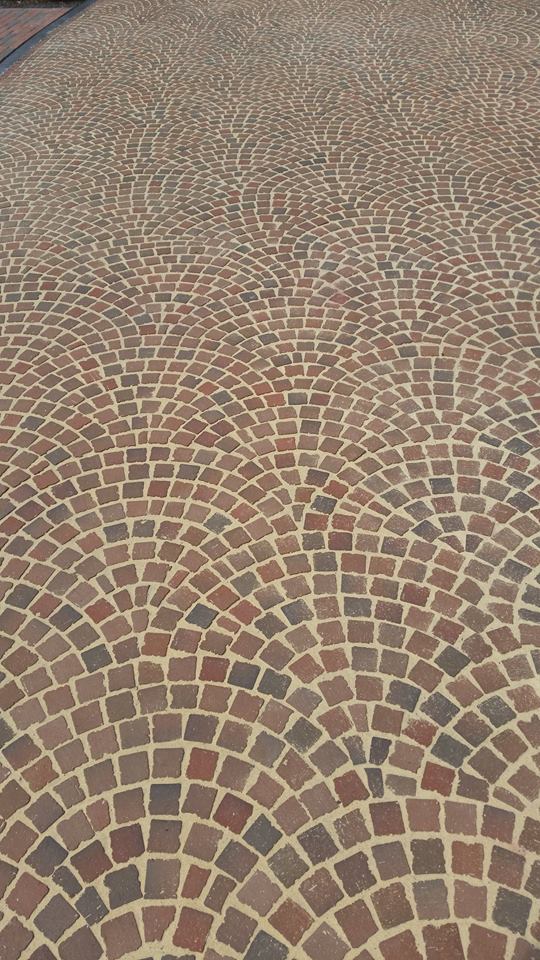 Укладка брусчатки