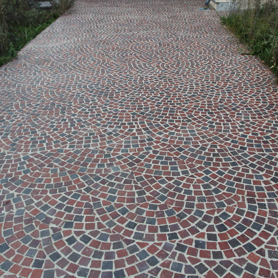 Укладка брусчатки