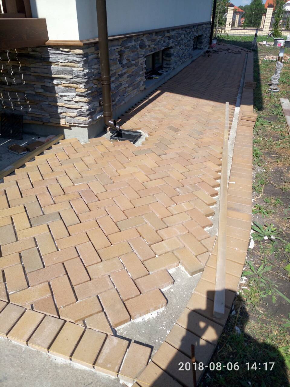 Укладка брусчатки