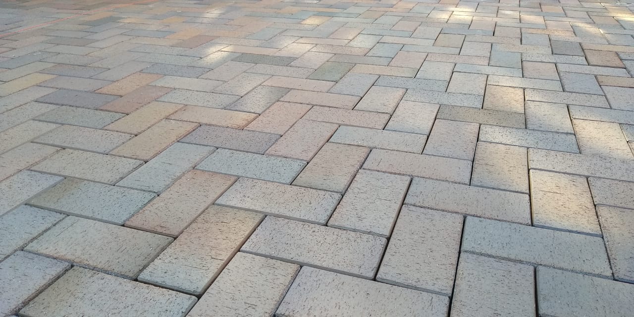 Укладка брусчатки