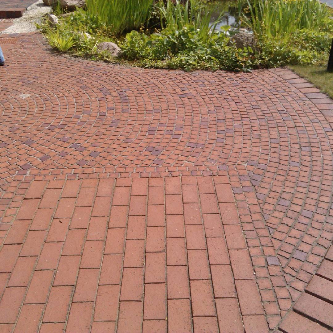 Укладка брусчатки