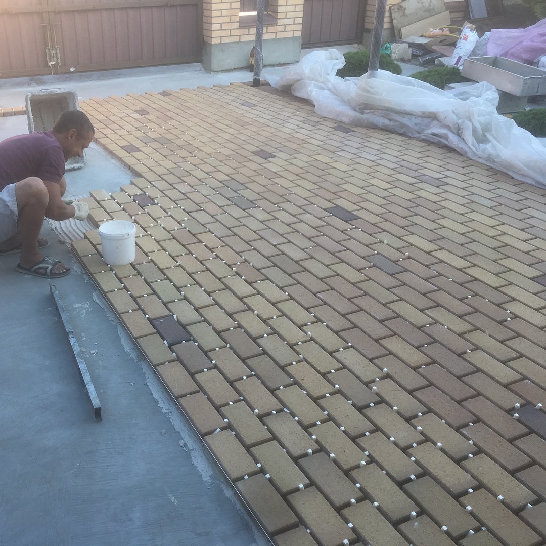 Укладка брусчатки