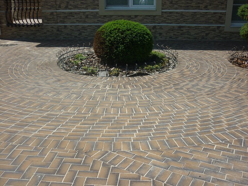 Укладка брусчатки