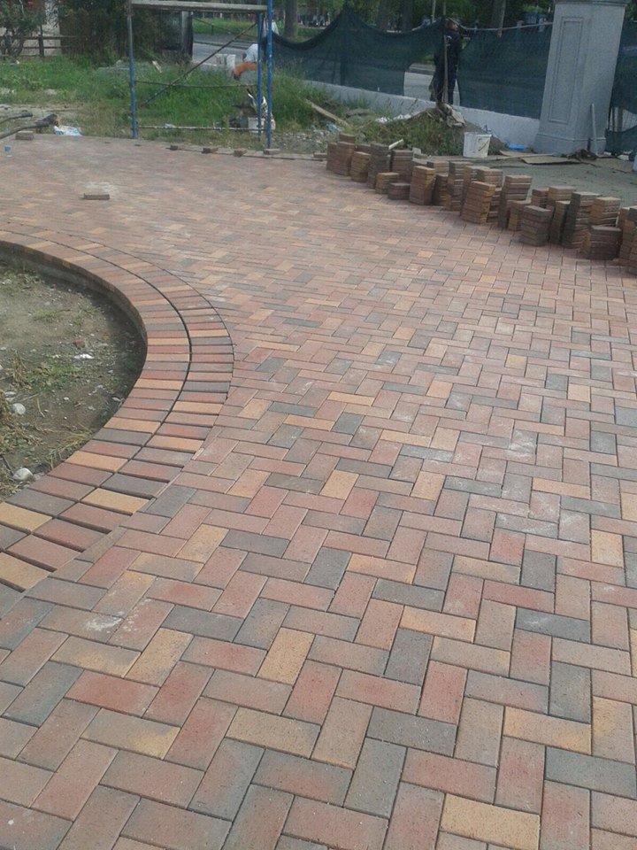 Укладка брусчатки