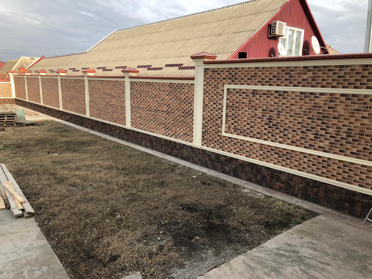 Монтаж фасадного декора