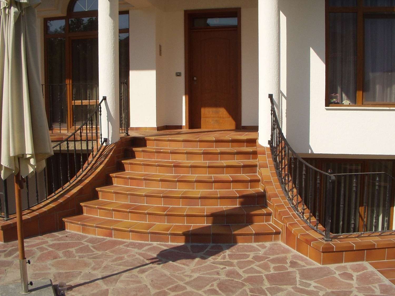 Монтаж клинкерных ступеней и плитки