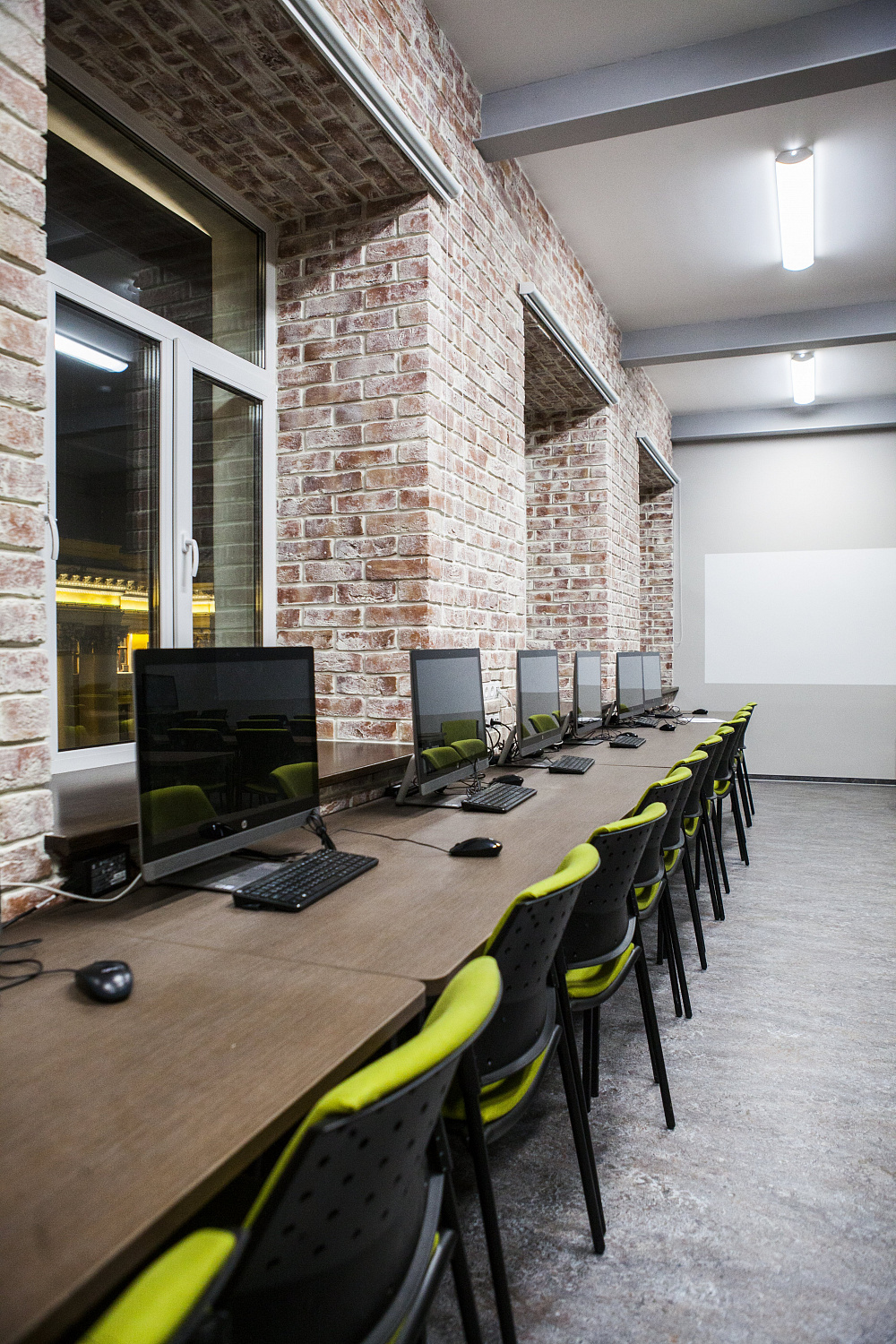 Укладка клинкера и камня в интерьере